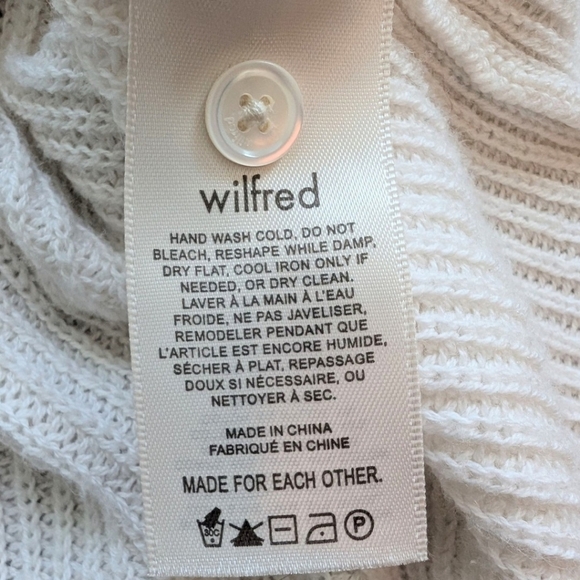 Aritzia Wilfred Granada Cardigan Preppy Clean Girl Boyfriend Womens M Ivory - Picture 12 of 12